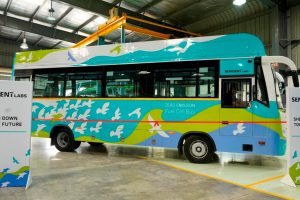Freudenberg supports India’s first zero-emission bus with fuel cell filters