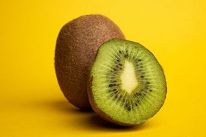 The Amazing Benefits of Consuming Kiwi Every Day