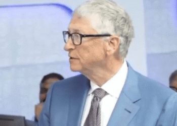 Screens, Dashboards and Health Records: Bill Gates at Andhra’s Governance Hub